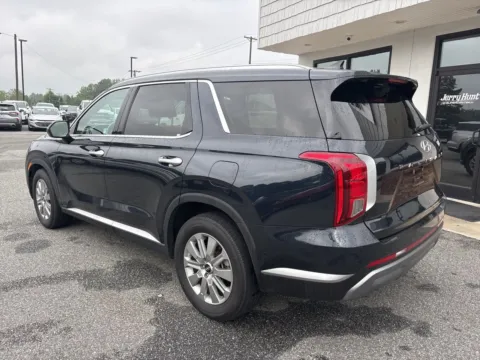 More photos of 2024 Hyundai Palisade SEL at Jerry Hunt Supercenter - Lexington, NC