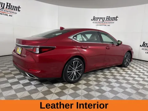 More photos of 2024 Lexus ES 350 at Jerry Hunt Supercenter - Lexington, NC