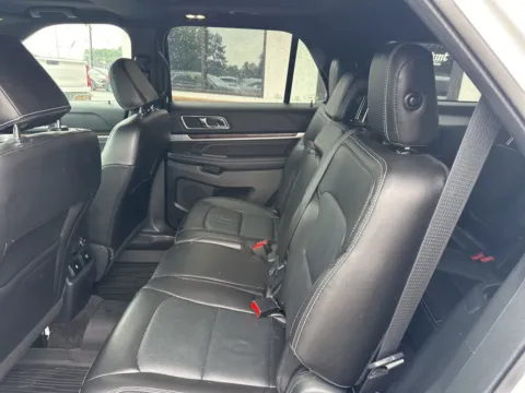 More photos of 2018 Ford Explorer Limited at Jerry Hunt Supercenter - Lexington, NC