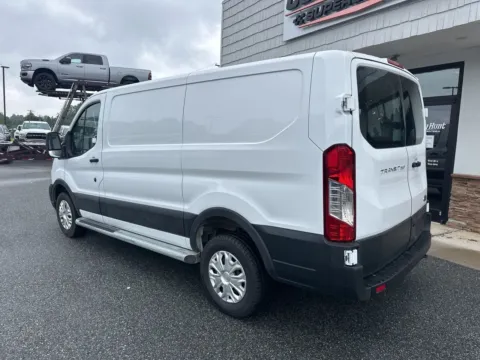 More photos of 2023 Ford Transit-250 at Jerry Hunt Supercenter - Lexington, NC