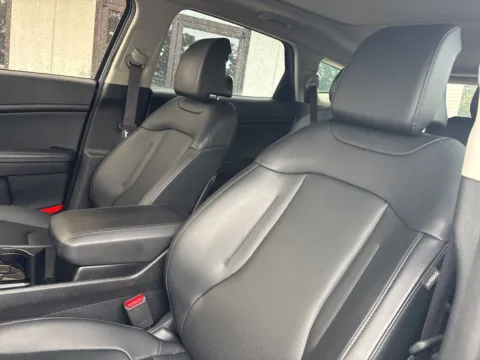 Photos of 2024 Kia Sportage Hybrid EX for sale in Lexington, NC at Jerry Hunt Supercenter - Lexington