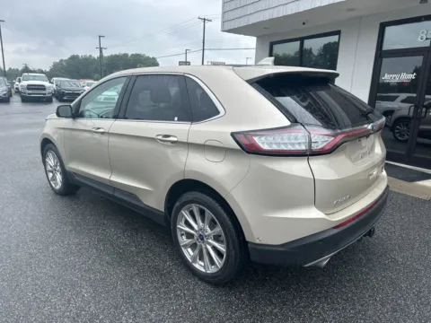 More photos of 2017 Ford Edge Titanium at Jerry Hunt Supercenter - Lexington, NC