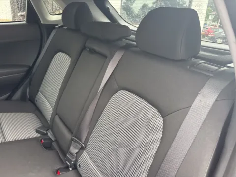 More photos of 2021 Hyundai Kona SEL at Jerry Hunt Supercenter - Lexington, NC