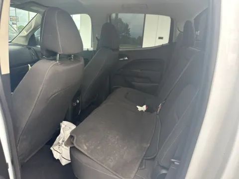 More photos of 2022 Chevrolet Colorado LT at Jerry Hunt Supercenter - Lexington, NC