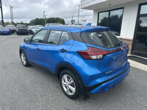 More photos of 2021 Nissan Kicks S at Jerry Hunt Supercenter - Lexington, NC