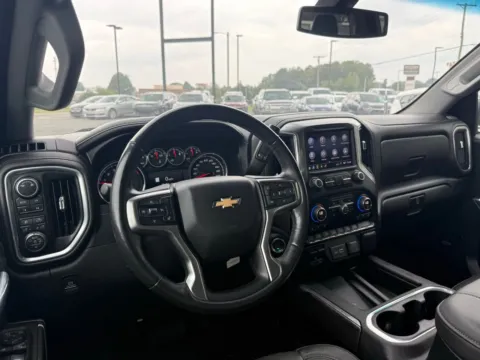 More photos of 2019 Chevrolet Silverado 1500 LTZ at Jerry Hunt Supercenter - Lexington, NC