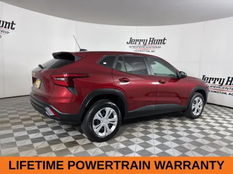 More photos of 2025 Chevrolet Trax LS at Jerry Hunt Supercenter - Lexington, NC