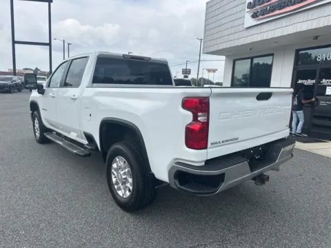 More photos of 2024 Chevrolet Silverado 2500HD LT at Jerry Hunt Supercenter - Lexington, NC