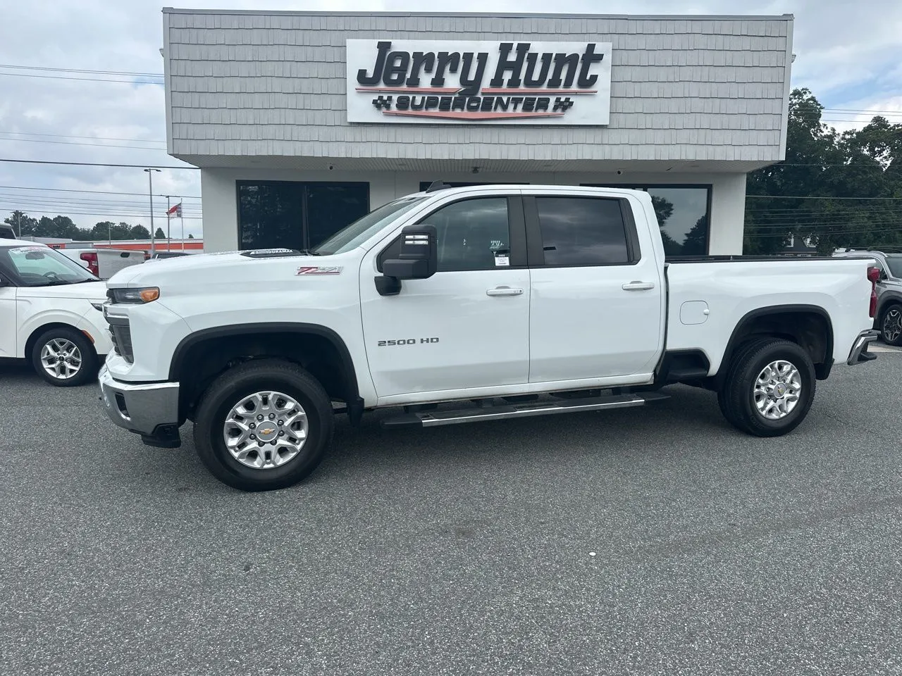 White 2024 Chevrolet Silverado 2500HD LT for sale in Lexington, NC
