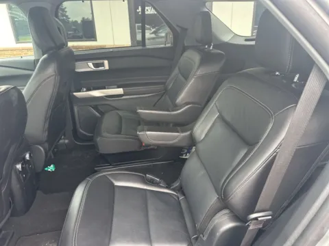 More photos of 2024 Ford Explorer Limited at Jerry Hunt Supercenter - Lexington, NC