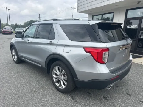 More photos of 2024 Ford Explorer Limited at Jerry Hunt Supercenter - Lexington, NC