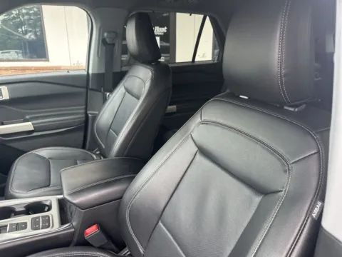 Photos of 2024 Ford Explorer Limited for sale in Lexington, NC at Jerry Hunt Supercenter - Lexington