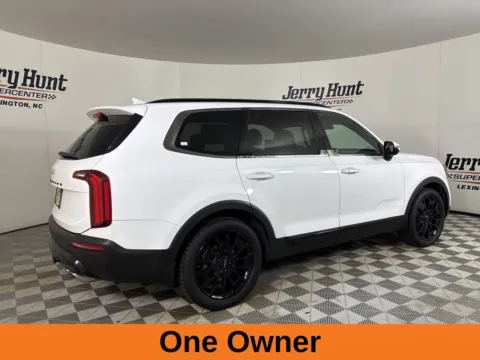 More photos of 2022 Kia Telluride SX at Jerry Hunt Supercenter - Lexington, NC