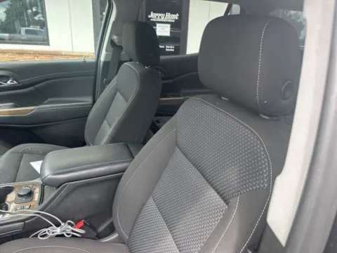Photos of 2022 GMC Acadia SLE for sale in Lexington, NC at Jerry Hunt Supercenter - Lexington