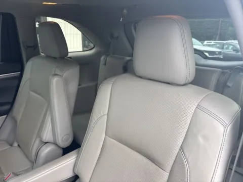 More photos of 2019 Toyota Highlander Limited at Jerry Hunt Supercenter - Lexington, NC