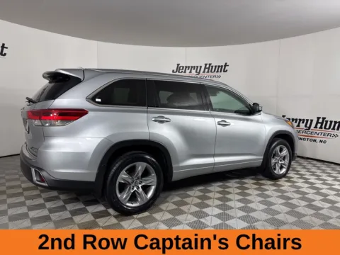 More photos of 2019 Toyota Highlander Limited at Jerry Hunt Supercenter - Lexington, NC