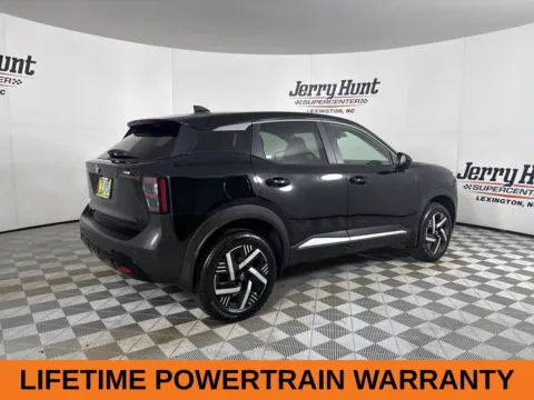 More photos of 2025 Nissan Kicks SV at Jerry Hunt Supercenter - Lexington, NC