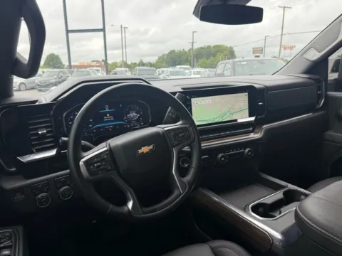 More photos of 2024 Chevrolet Silverado 2500HD LT at Jerry Hunt Supercenter - Lexington, NC
