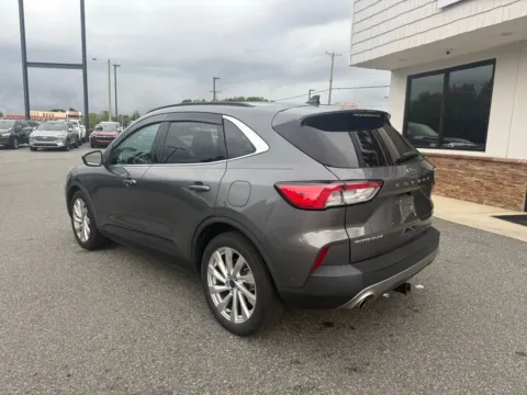 More photos of 2021 Ford Escape Titanium Hybrid at Jerry Hunt Supercenter - Lexington, NC