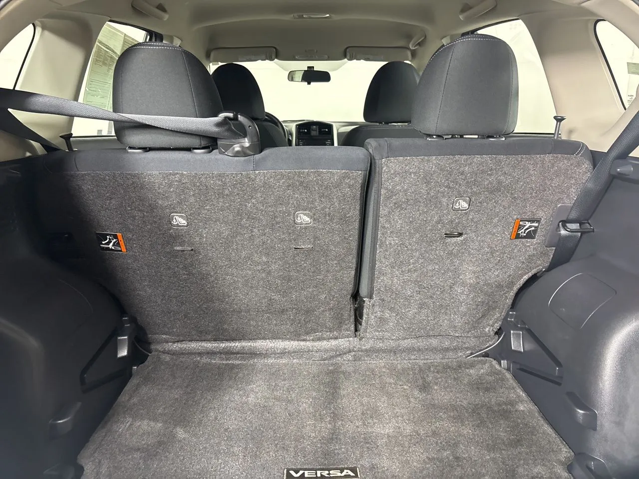 More photos of 2016 Nissan Versa Note SV at Jerry Hunt Supercenter - Lexington, NC