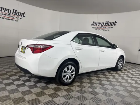 More photos of 2016 Toyota Corolla L at Jerry Hunt Supercenter - Lexington, NC