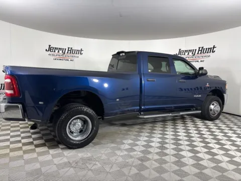 More photos of 2020 Ram 3500 Tradesman at Jerry Hunt Supercenter - Lexington, NC