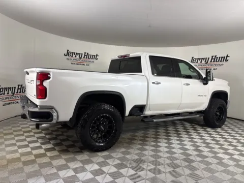 More photos of 2021 Chevrolet Silverado 2500HD LTZ at Jerry Hunt Supercenter - Lexington, NC