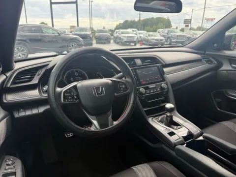 More photos of 2018 Honda Civic Si at Jerry Hunt Supercenter - Lexington, NC