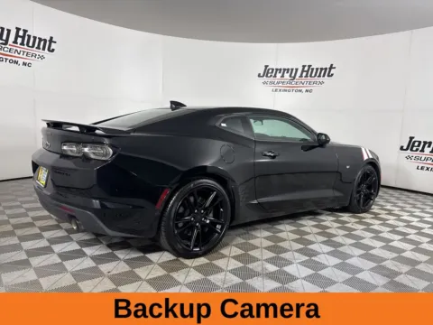 More photos of 2019 Chevrolet Camaro SS at Jerry Hunt Supercenter - Lexington, NC