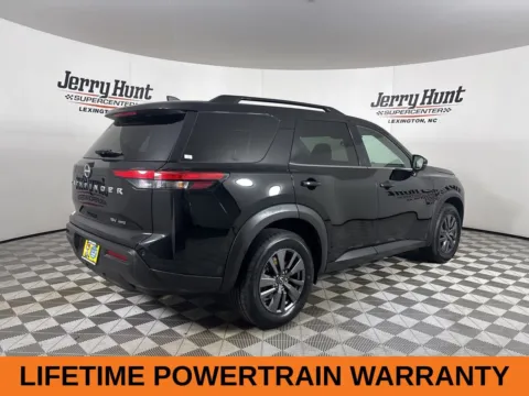 More photos of 2022 Nissan Pathfinder SV at Jerry Hunt Supercenter - Lexington, NC