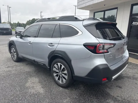 More photos of 2024 Subaru Outback Touring at Jerry Hunt Supercenter - Lexington, NC