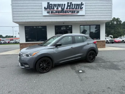 Gray 2020 Nissan Kicks SR for sale in Lexington, NC