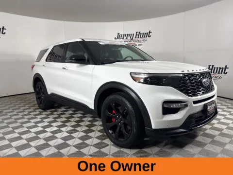 More photos of 2022 Ford Explorer ST at Jerry Hunt Supercenter - Lexington, NC