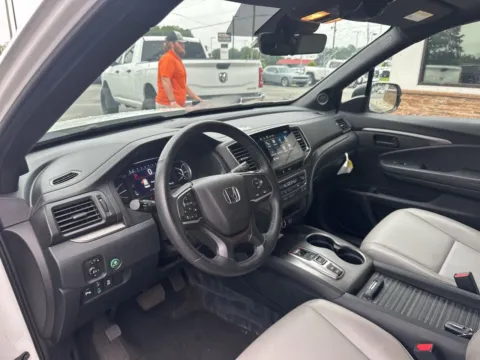 Another view of 2023 Honda Passport EX-L for sale in Lexington, NC at Jerry Hunt Supercenter - Lexington