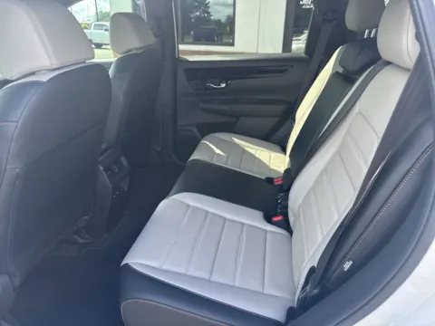 More photos of 2024 Honda CR-V Hybrid Sport Touring at Jerry Hunt Supercenter - Lexington, NC
