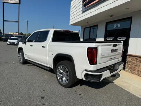 More photos of 2023 GMC Sierra 1500 Denali at Jerry Hunt Supercenter - Lexington, NC