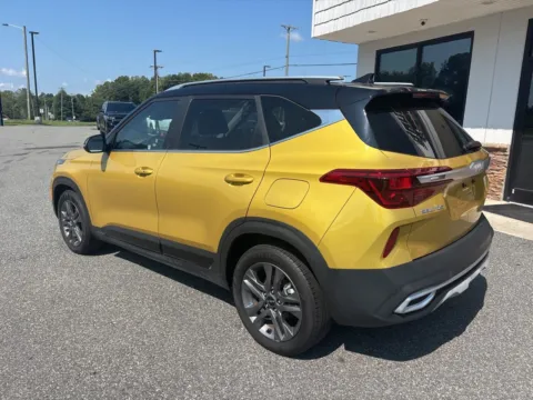 More photos of 2023 Kia Seltos S at Jerry Hunt Supercenter - Lexington, NC