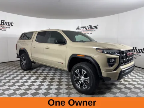 More photos of 2023 GMC Canyon AT4 at Jerry Hunt Supercenter - Lexington, NC
