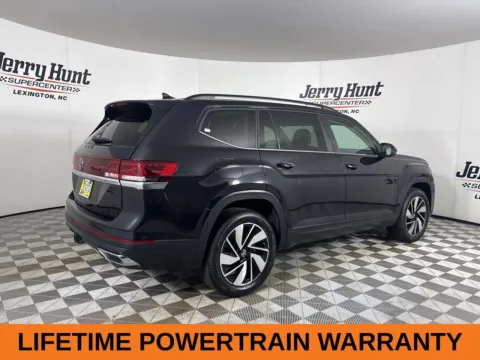 More photos of 2024 Volkswagen Atlas 2.0T SE w/Technology at Jerry Hunt Supercenter - Lexington, NC