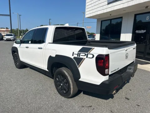 More photos of 2023 Honda Ridgeline RTL-E at Jerry Hunt Supercenter - Lexington, NC