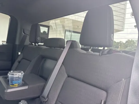More photos of 2021 Chevrolet Silverado 1500 LT Trail Boss at Jerry Hunt Supercenter - Lexington, NC
