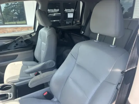 Photos of 2019 Honda Ridgeline RTL for sale in Lexington, NC at Jerry Hunt Supercenter - Lexington