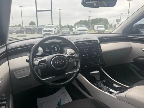 More photos of 2022 Hyundai Tucson SEL at Jerry Hunt Supercenter - Lexington, NC