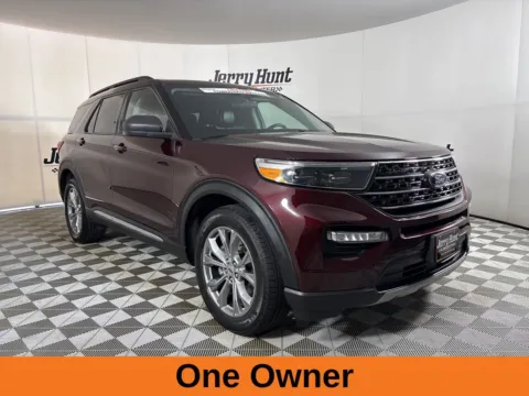 More photos of 2022 Ford Explorer XLT at Jerry Hunt Supercenter - Lexington, NC