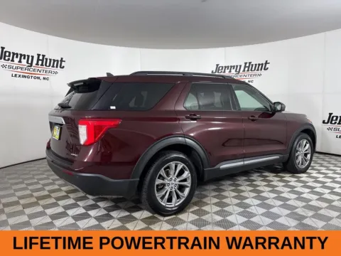 More photos of 2022 Ford Explorer XLT at Jerry Hunt Supercenter - Lexington, NC