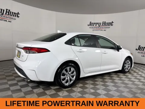 More photos of 2022 Toyota Corolla LE at Jerry Hunt Supercenter - Lexington, NC