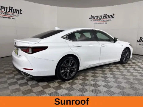 More photos of 2020 Lexus ES 350 F Sport at Jerry Hunt Supercenter - Lexington, NC