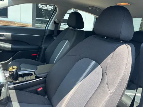 Photos of 2020 Hyundai Sonata SEL for sale in Lexington, NC at Jerry Hunt Supercenter - Lexington