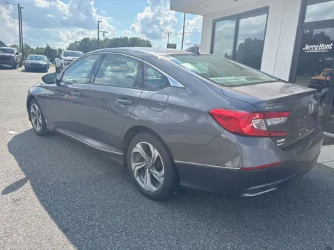 More photos of 2019 Honda Accord EX at Jerry Hunt Supercenter - Lexington, NC