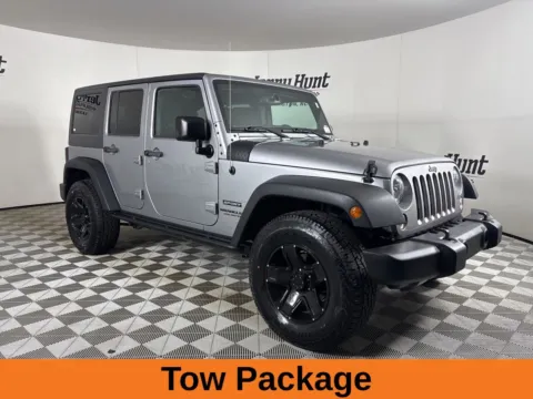 More photos of 2017 Jeep Wrangler Unlimited Sport at Jerry Hunt Supercenter - Lexington, NC